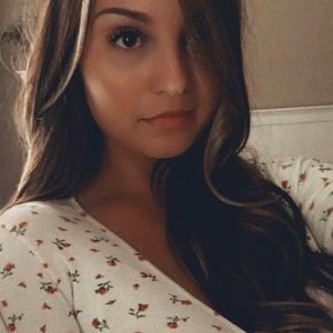 Meet your Posher, Katelyn